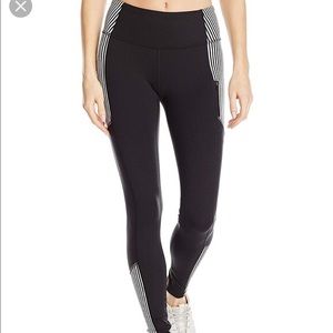 Lucy Balance Makes Perfect Leggings